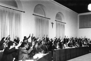 USI-Università-della-Svizzera-Italiana-sede-foto-storiche-10